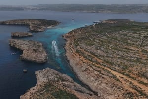 Sliema: lancha motora a las cuevas de Comino y la Laguna Azul con baño
