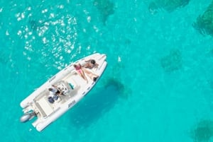 スリーマ プライベート ボート チャーター コミノ島、ブルー ラグーン、ゴゾ島