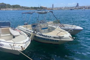 Sliema: Privat självkörande båt i 7 timmar