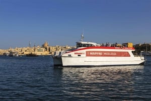 Sliema: Return Ferry Transfer to/from Valletta