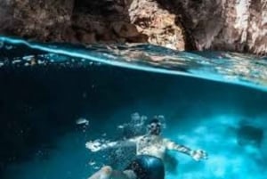 Aventure de plongée en apnée dans le lagon bleu de Comino