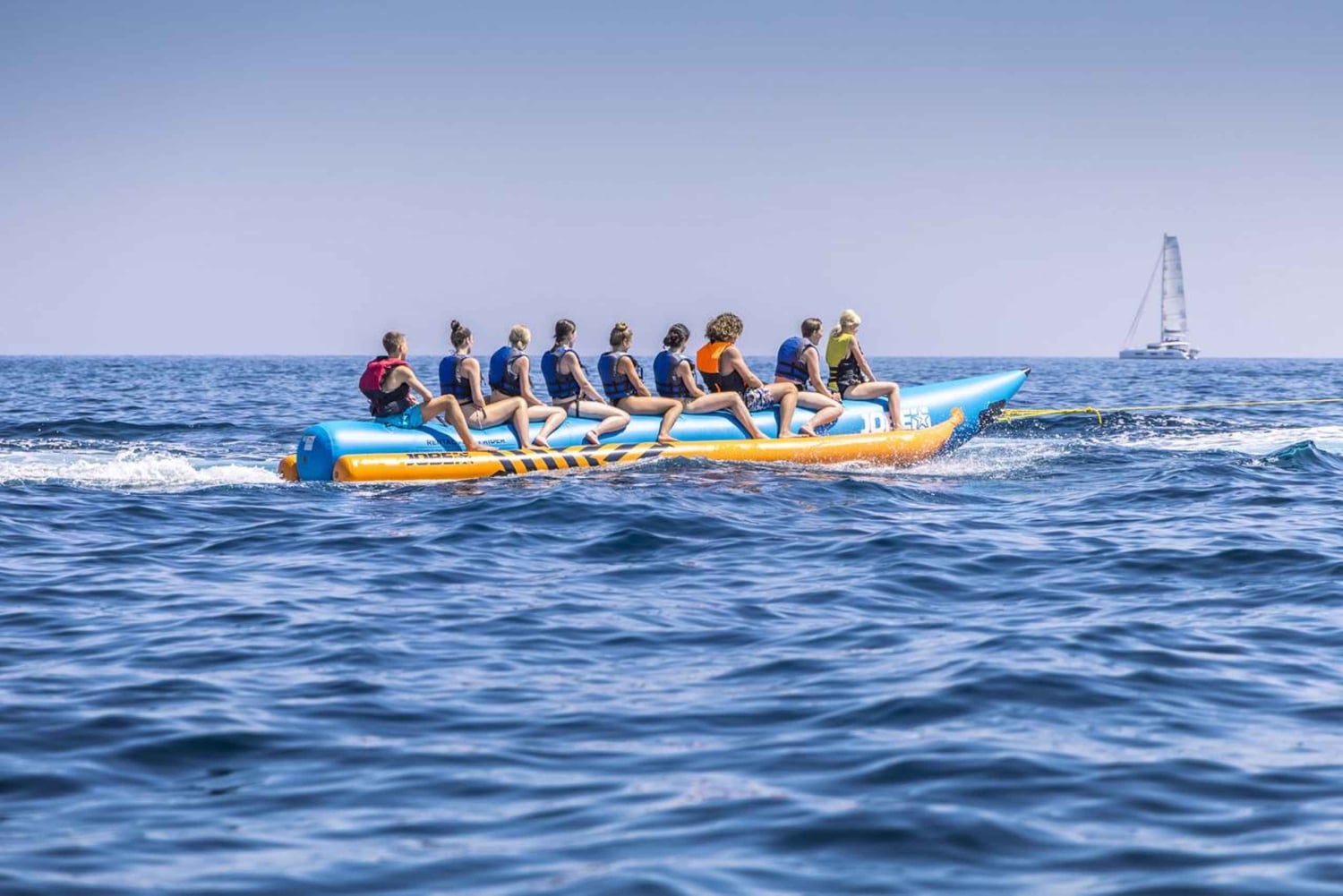 St Julians: Banaaniveneajelu / Sofa-ajelu