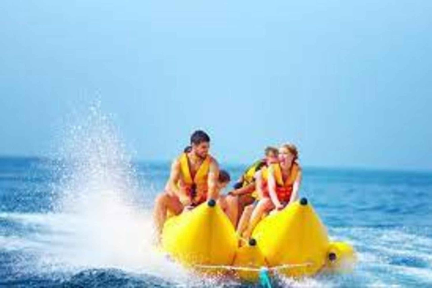 St Julians: Banaaniveneajelu / Sofa-ajelu