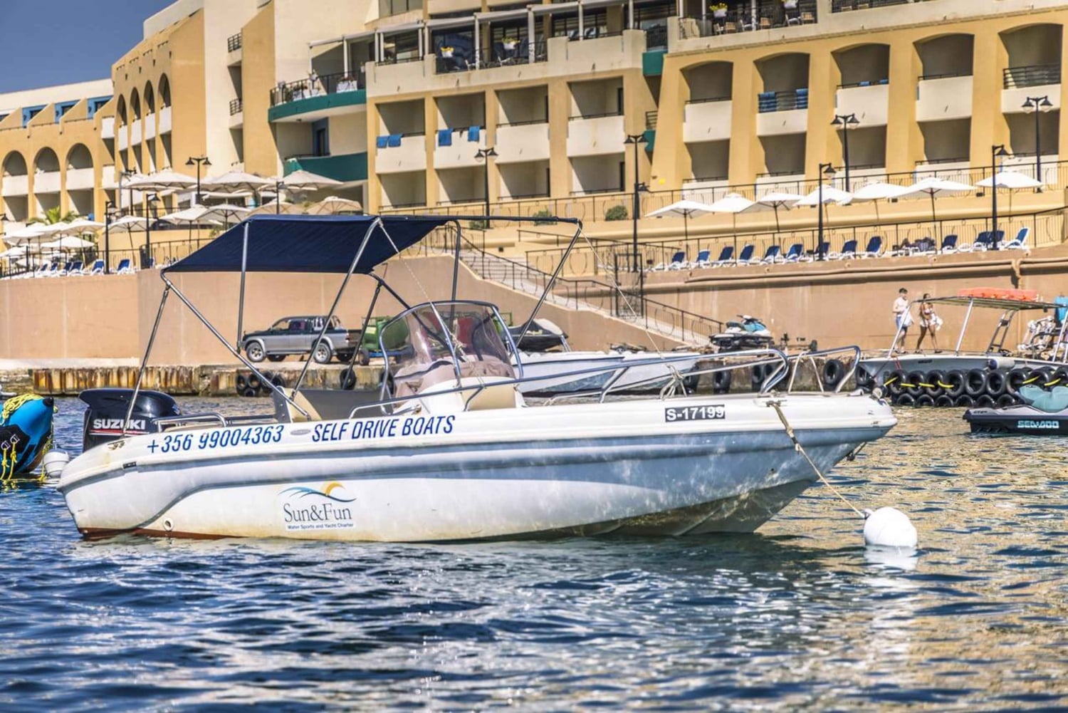 St Julians: Private Speedboat Comino Blue Lagoon and Gozo