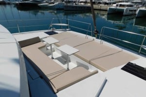 St. Paul's Bay: Half-Day Scenic Catamaran Tour with Drinks