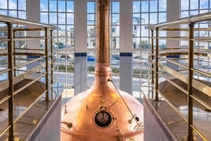 L'expérience de la brasserie et la dégustation de bière, y compris le transport