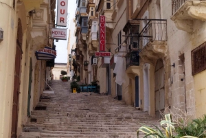 Den ultimata kvällsturen med mat i Valletta
