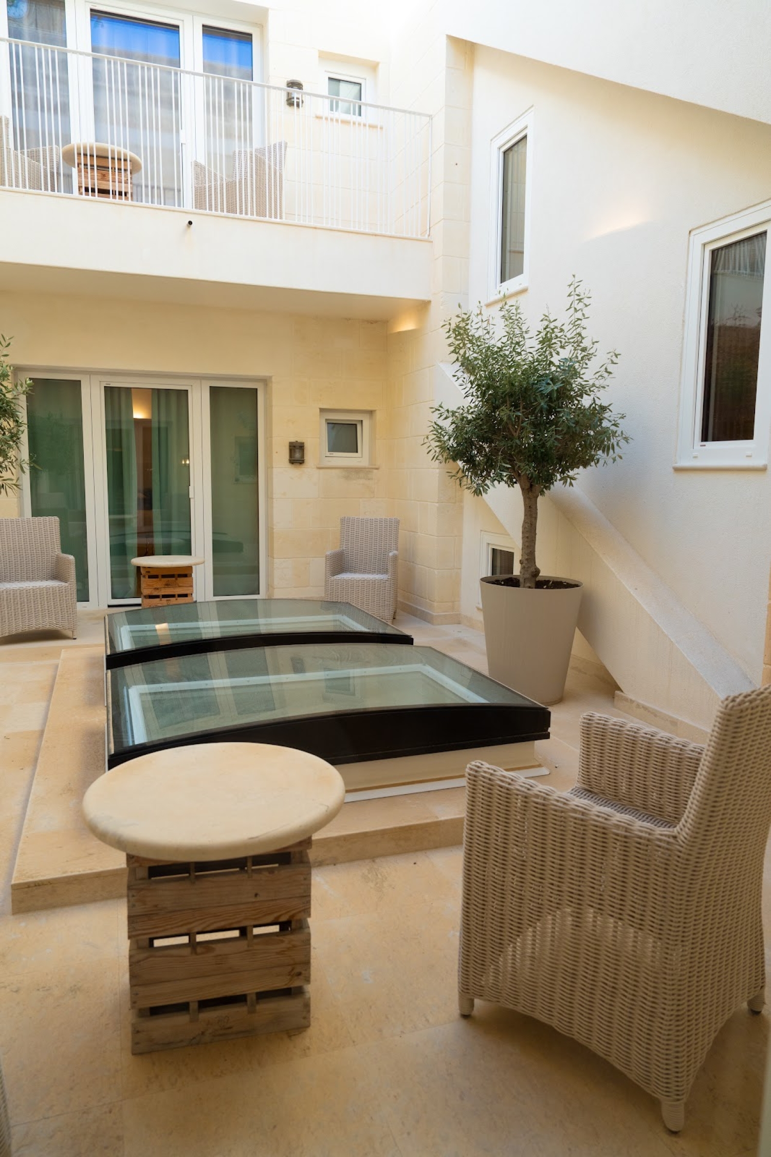 The White Knight Premium Boutique Hotel