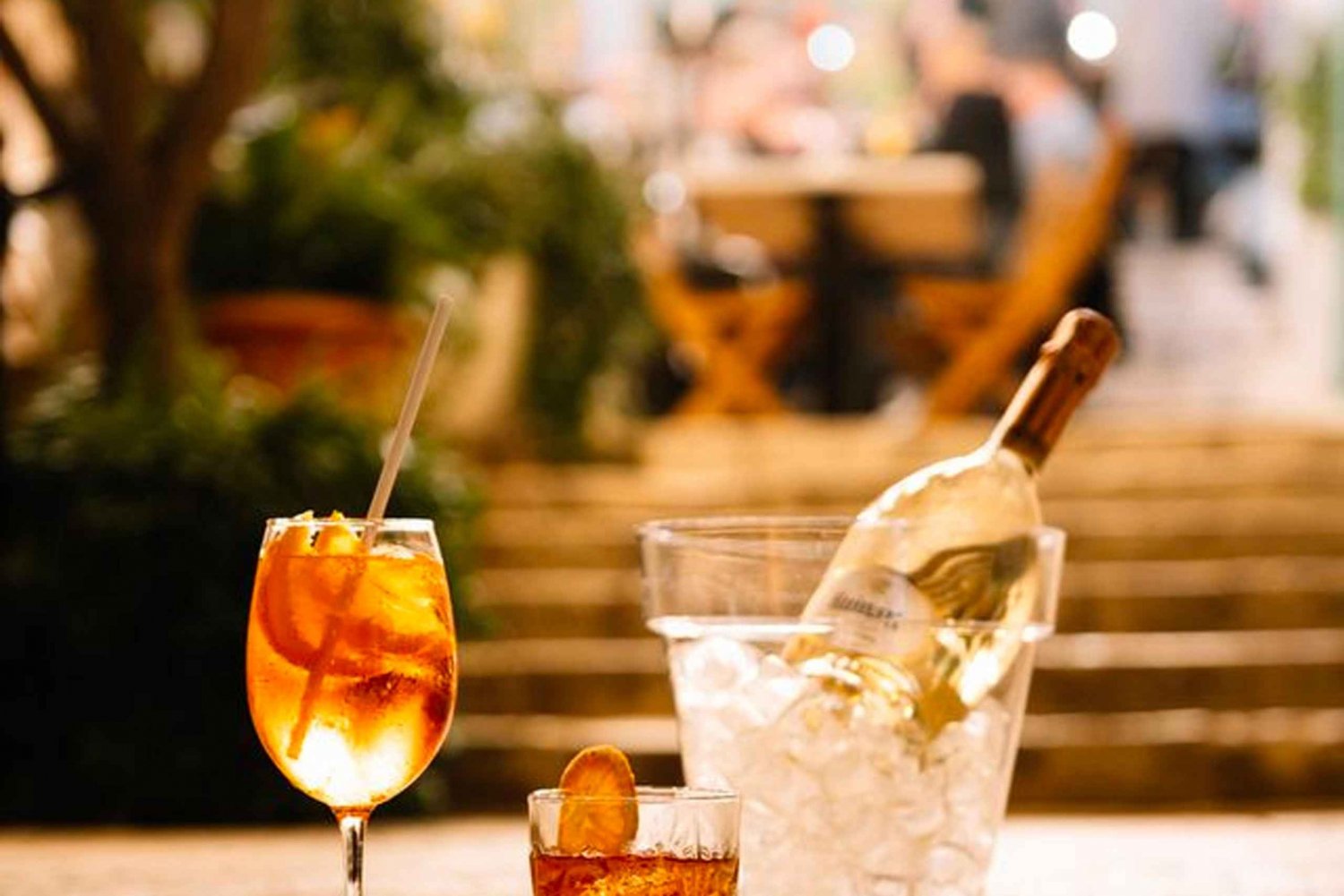 Experiencia Aperitivo Valletta Aperol Spritz