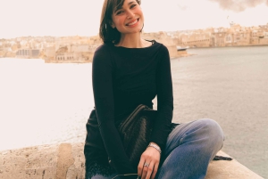 فاليتا: جلسة تصوير للأزواج والأفراد بأسلوب الأفلام