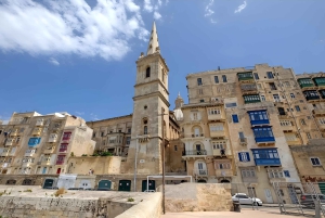 Valletta Full-Day Guided Tour in French w/ Lunch & Transport