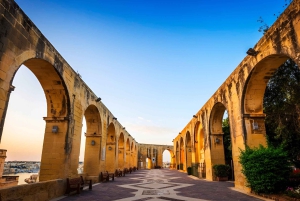 Valletta Full-Day Guided Tour in French w/ Lunch & Transport