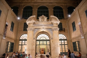 Valletta Full-Day Guided Tour in French w/ Lunch & Transport
