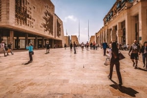 Valletta: Guided Walking Tour with Optional Cathedral Tour