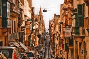 Valletta: piesza wycieczka z przewodnikiem z opcjonalnym zwiedzaniem katedry