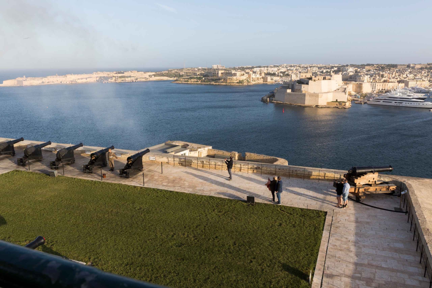 バレッタ：聖ヨハネ大聖堂とガイド付きウォーキングツアー