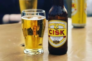 Valletta Street Food & History Tour med private transfers