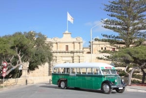 Valletta: Vintage Bus to Valletta, Sliema, Rabat & Mdina