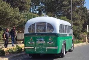 Valletta: Ônibus antigo para Valletta, Sliema, Rabat e Mdina