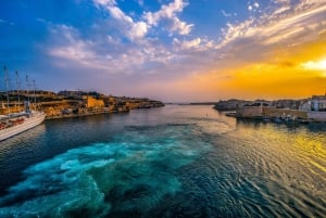 Welcome to Valletta: Private Tour with a Local