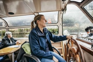 Manchester: Canal & River Cruise