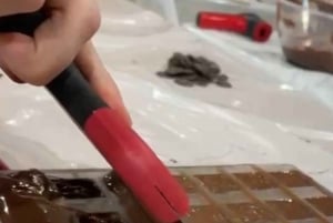 Manchester: Aula de confeção de praliné de chocolate (bombom)