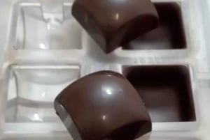 Manchester: Aula de confeção de praliné de chocolate (bombom)