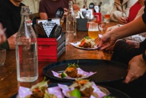 Tour gastronómico em Manchester com um guia local