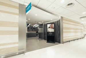 Manchester International Airport : Escape Lounge