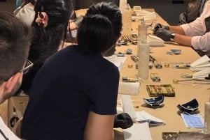 MANCHESTER: Reparasjon av keramikk med gull (kintsugi)