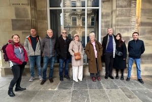 Manchester: Music-Themed City Walking Tour