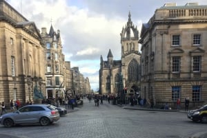 Manchester tour met chauffeur en transfer in een Mercedes V-klasse