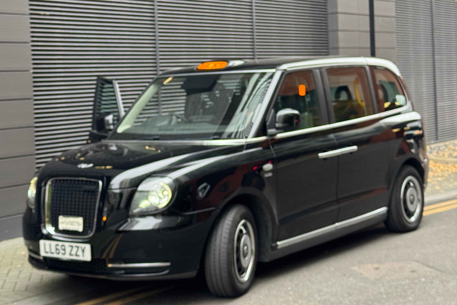 Manchester: Privat stadstur med elektrisk taxi