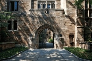Manchester: University of Manchester Guided Walking Tour