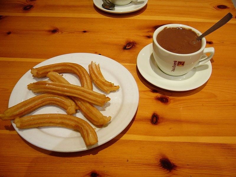 Churros con chocolate