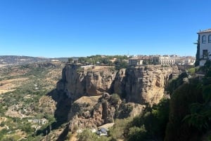 ab Mijas: Tour particular VIP em Ronda e Setenil de las Bodegas