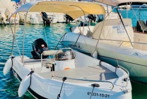 Benalmádena: Alquiler de barcos privados sin licencia
