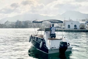 Benalmádena: Speedboat Rental without License