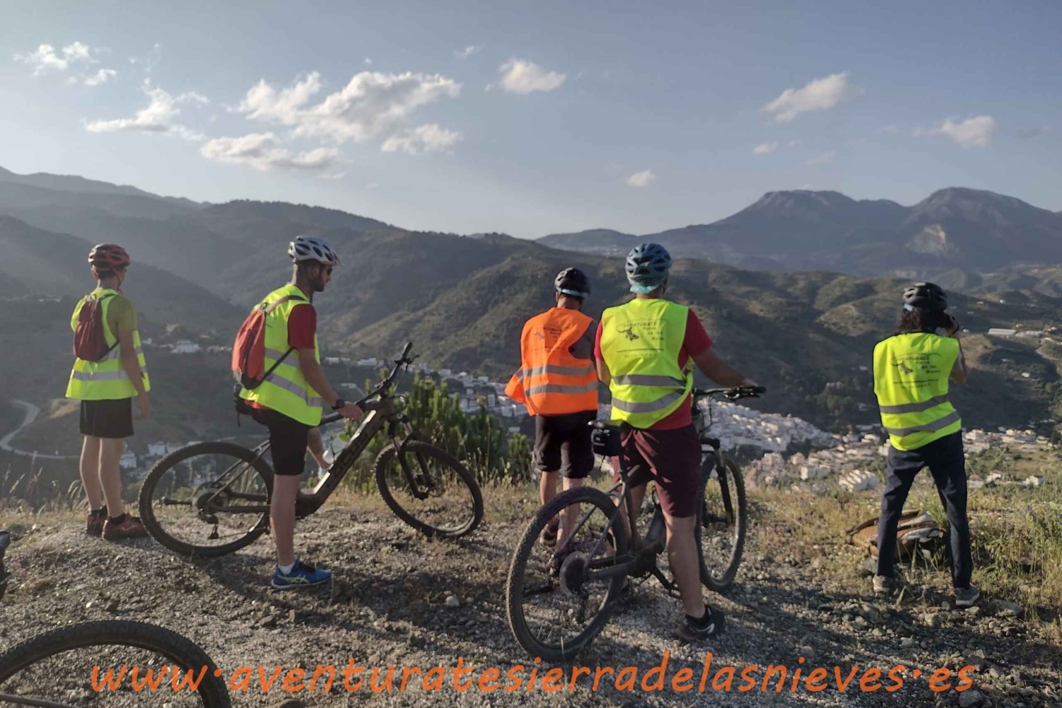Mountain bike elétrica no parque nacional Sierra de las Nieves
