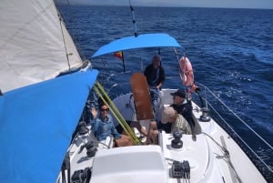 Estepona: Sailing Boat Rental with Drink & Picnic