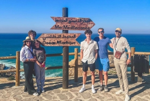 Fra Estepona: Dagsudflugt til Tanger med færge, kamel og souk