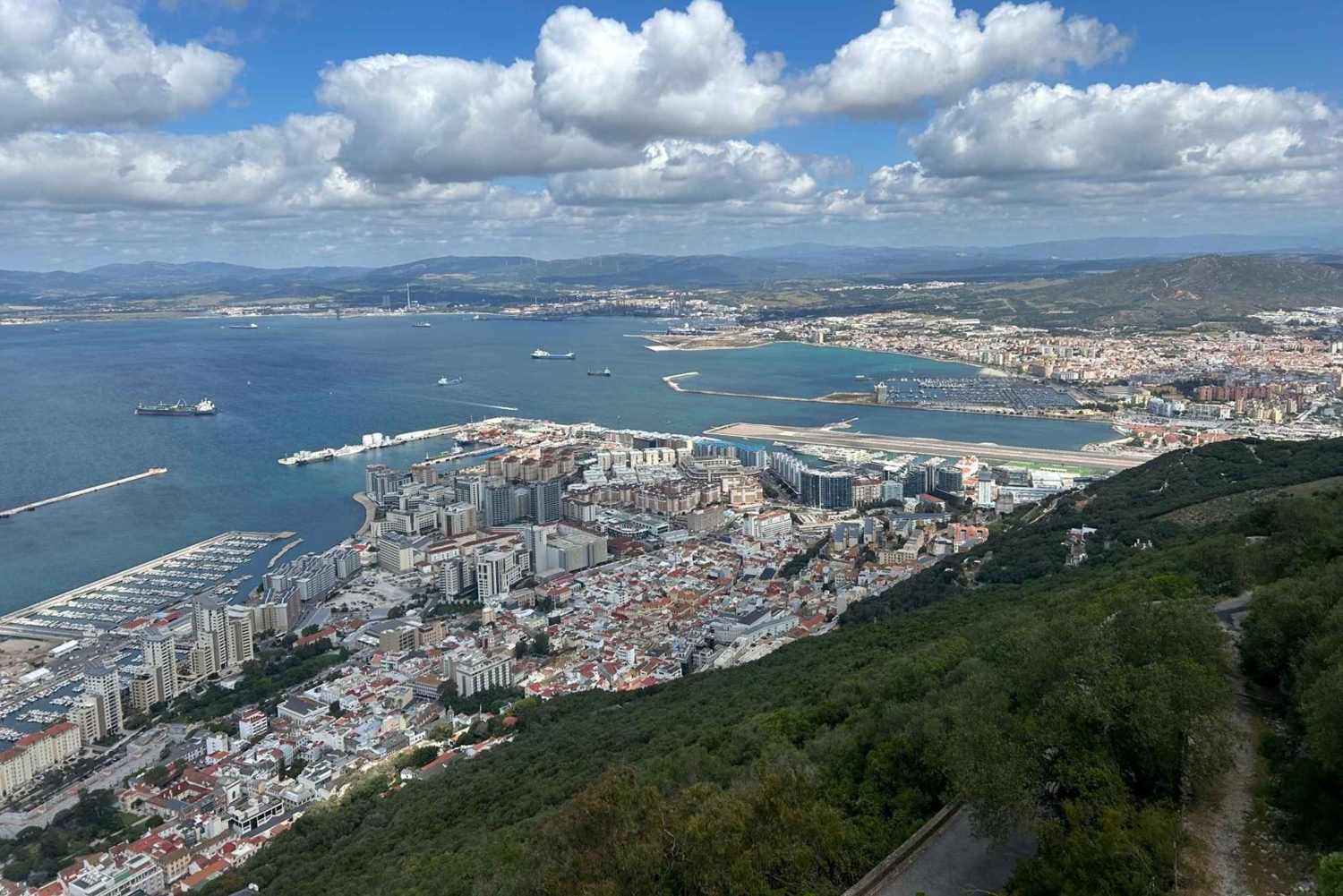 z La Cala/Marbella/Estepona: prywatna wycieczka zakupowa VIP na Gibraltar