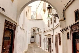 From Málaga: Morocco Day Trip with Tour Guide and Lunch