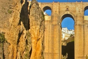 from Marbella / Estepona: PRIVATE tour to Ronda incl. transfer and tapas