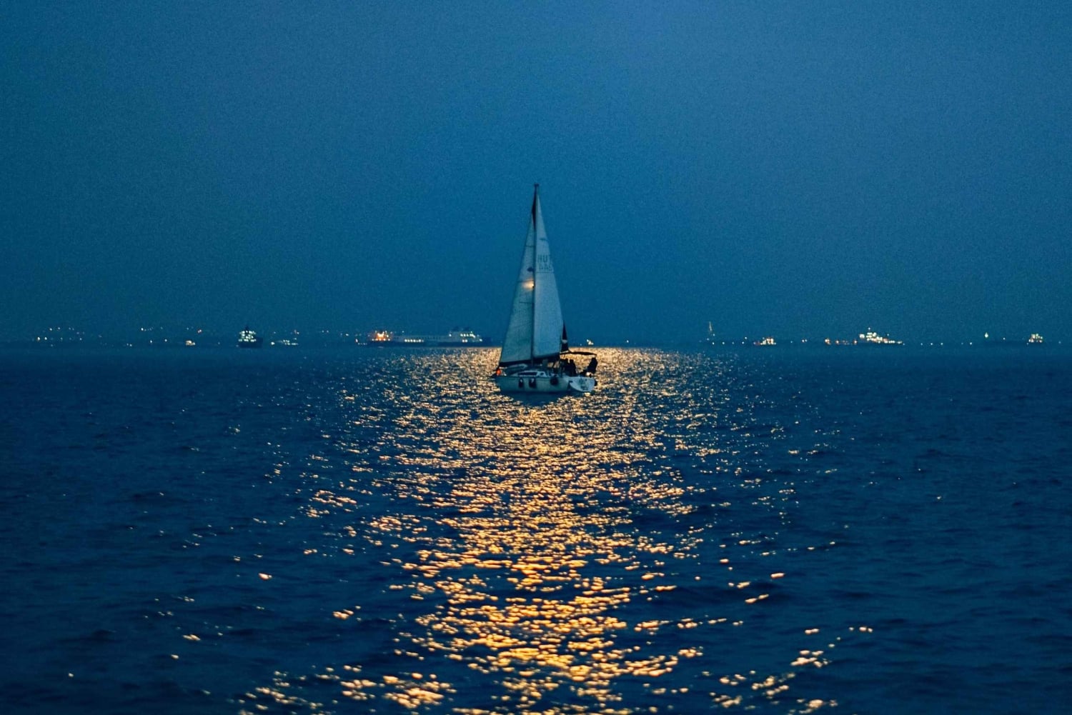 Full Moon Magic – 2h Night Sailing in Sotogrande