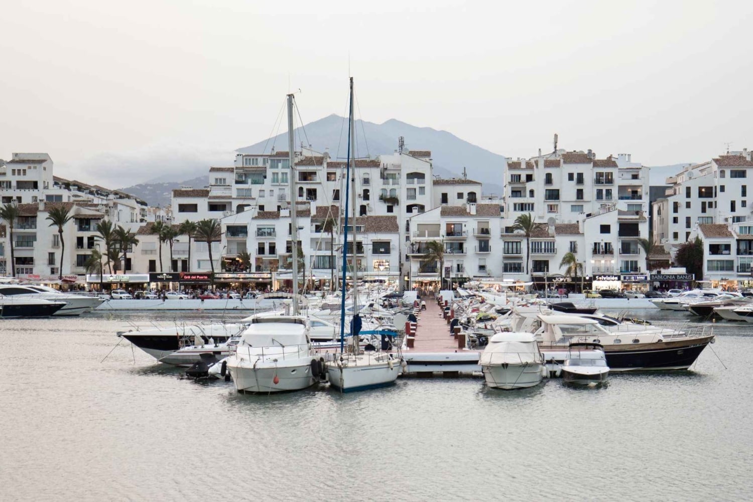 Málaga: Marbella y Puerto Banús, tour por el glamour de la costa