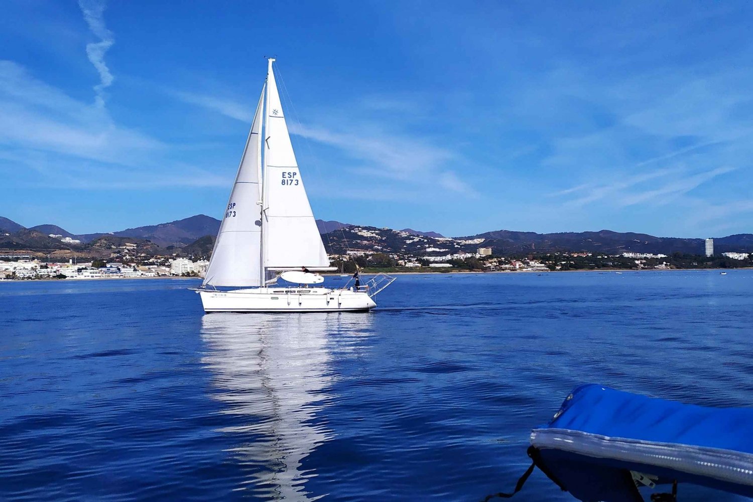 Marbella: Experiencia compartida de 3 horas en velero