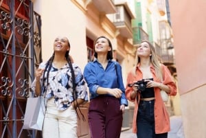 Marbella: Express Walk with a Local in 60 minutes