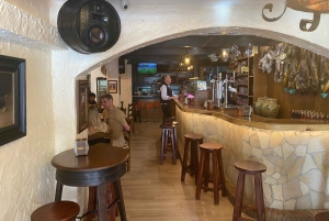 Marbella: Guidad stadsrundtur med tapasprovning