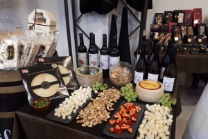 マルベーリャ旧市街ツアーとプエルト・バヌースへのボートツアー